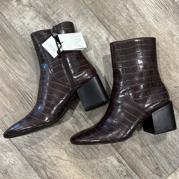 ZARA Mid-Height Ankle Boots - Picture 7 of 13